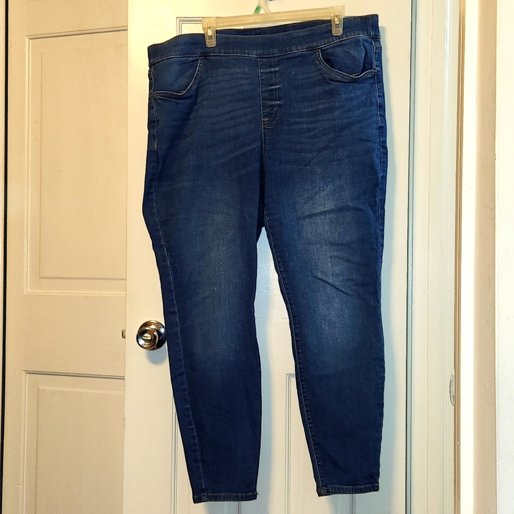 SOLD BUNDLE! 2 pair of jeggings